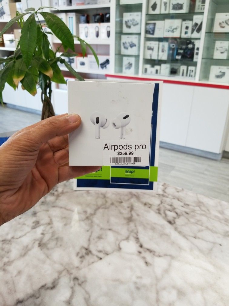 Apple Airpods Pro >>> Read Description For Details