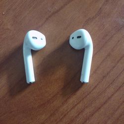 Apple AirPods Right And Left No Case 