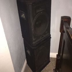 Stage work speakers