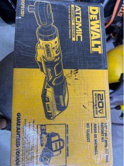 DEWALT 1/2” RATCHET COMBO