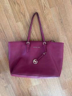 Michael Kors Jet Set Tote w Laptop Compartment – Fuchsia Pop 💗
