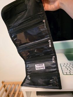 4 Compartment Cash Bag