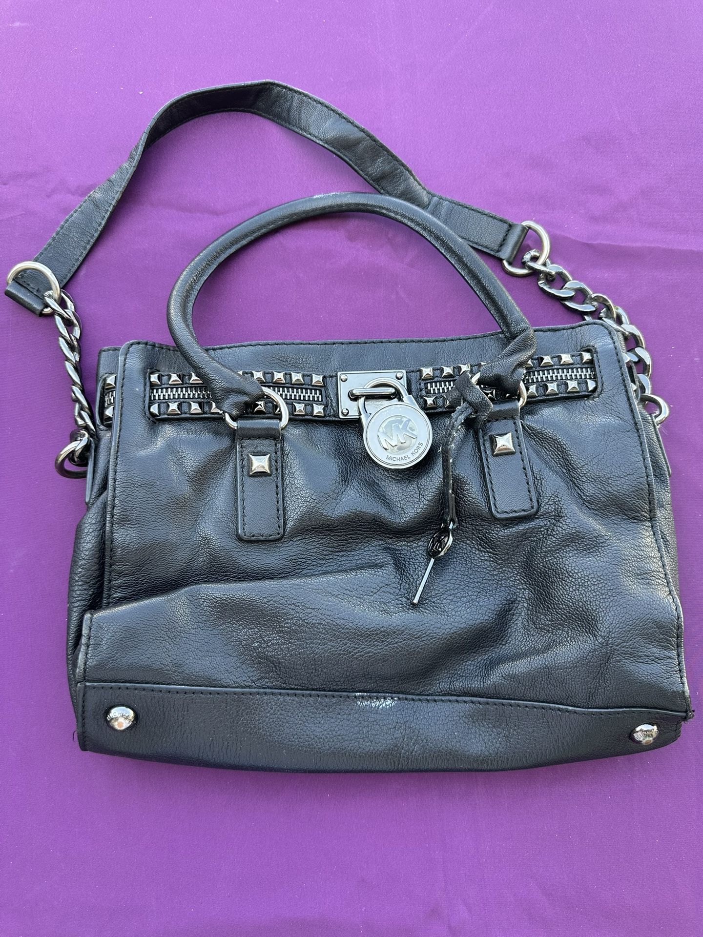MICHAEL KORS Hamilton Medium Lock and Key Leather Bag Satchel/Shoulder Bag Black