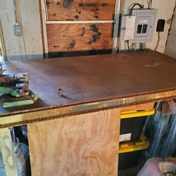 Steel  Welding Table  On Wheels 