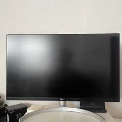 LG 27" 4K UHD UltraFine Display Monitor