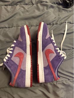 Nike Low dunks size 9.5 with box