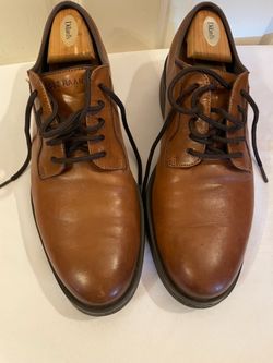COLE HAAN Grand Atlantic Oxfords men’s shoes in a brown leather color size 12