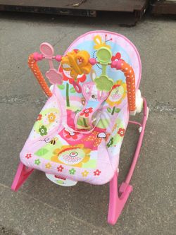 Baby vibrating chair