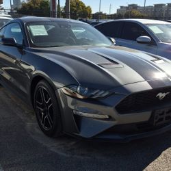 2022 Ford Mustang 