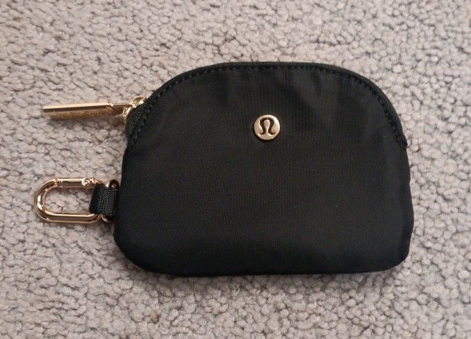 Lululemon Clip On Zipper Coin Purse 