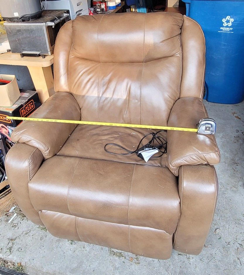 FREE reclining chair,  pickup only