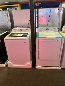 Samsung Top Load Washer and Gas Dryer!