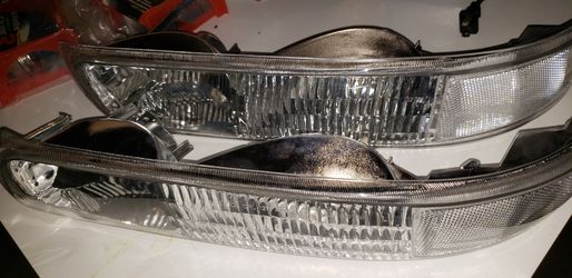 1999-2002 Chevrolet Silverado 1500 Parking Light Assembly New