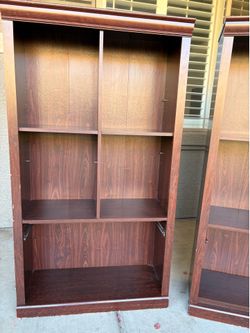 2 book cases