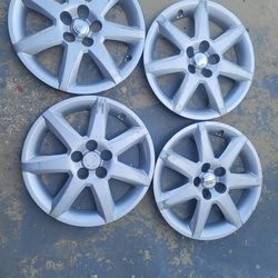 Toyota cups caps 16"