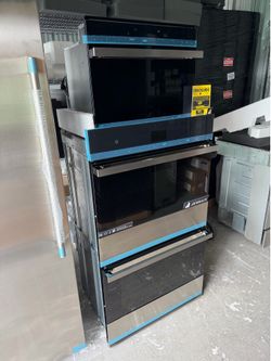 JennAir noir double oven and microwave set