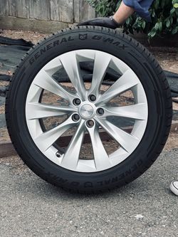 Tesla 20” Slipstream Wheels