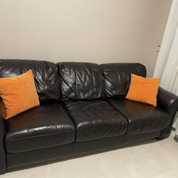 QUEEN LEATHER SOFA BED!