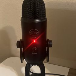 Blue Yeti USB Microphone