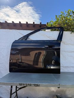 2025 2026 BMW X3 LEFT FRONT DOOR OEM USED