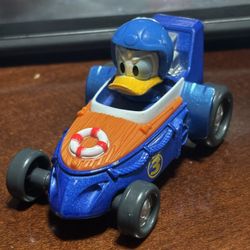 DISNEY JUNIOR DIE CAST MICKEY & THE ROADSTER RACERS DONALD'S CABIN CRUISER, Used