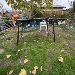 Makita 2703. Table Saw 15A. Blade 10 Inch With Stand 