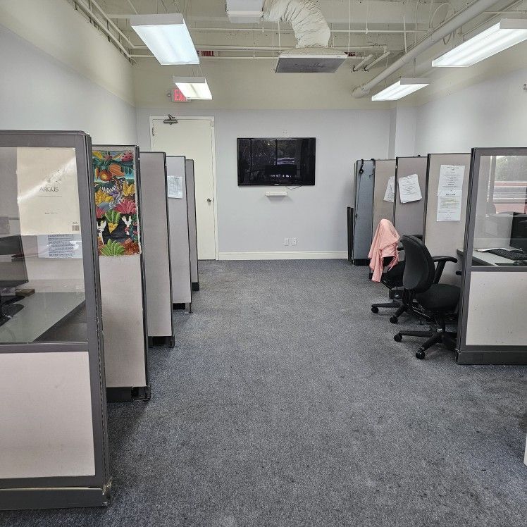 Office Cubicles and Furniture For Sale