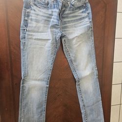 Buckle Jeans