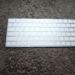 Apple Bluetooth Keyboad