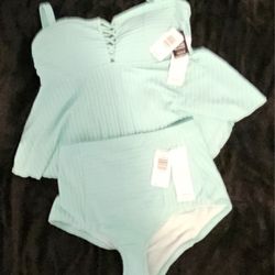 *2 Piece Swimsuit*