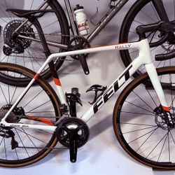 Felt FR Team Rally Edition – 54cm – High Mod Carbon – Ultegra Di2