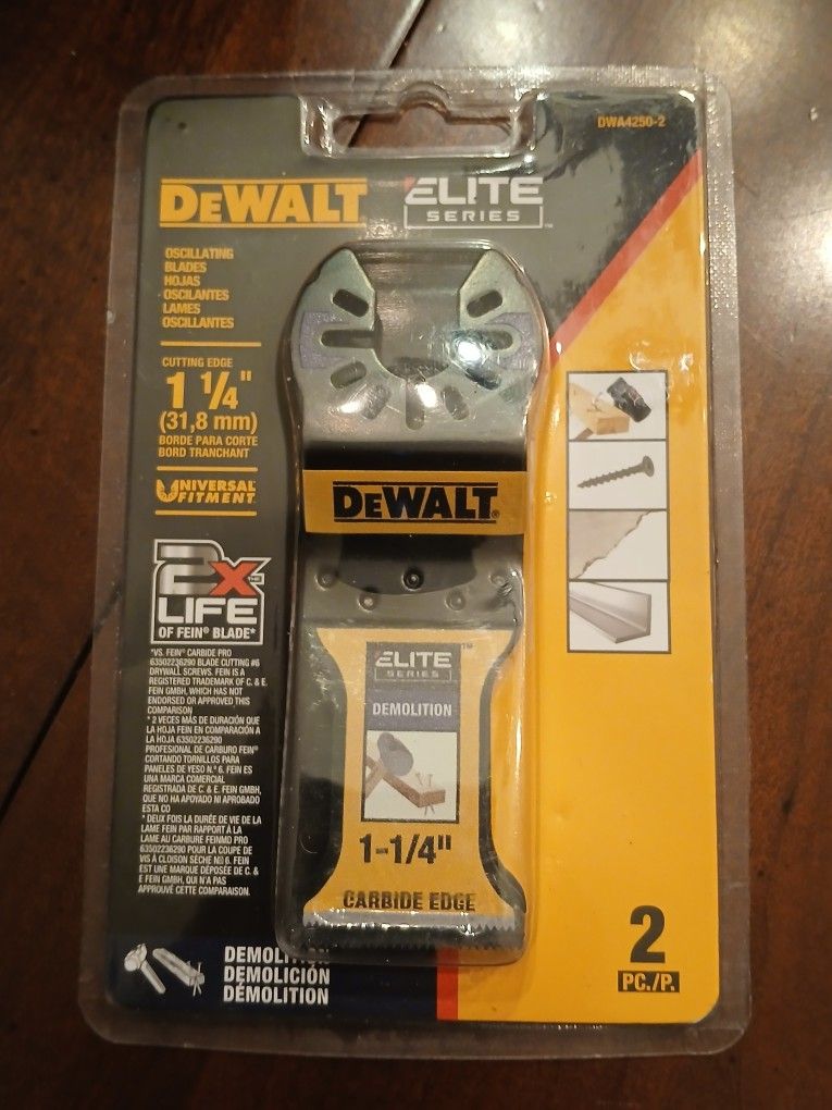 * Brand New * 2 PC Dewalt 1 1/4" Oscillating Blades $70 Obo