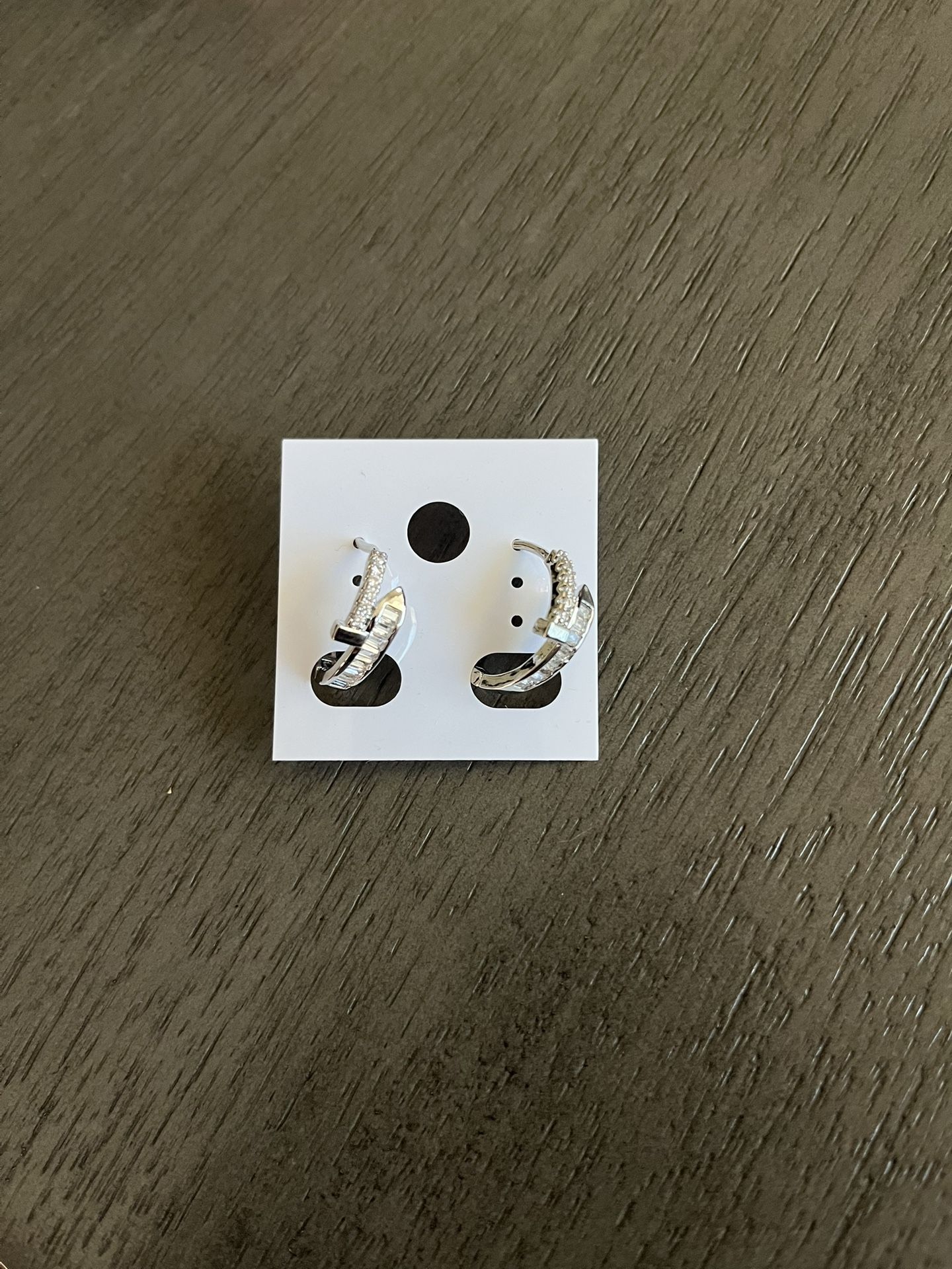 Crossover Zirconia Embedded Earrings