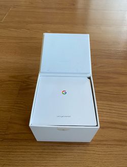 Google Nest WiFi Point + Google Home Mini Combo