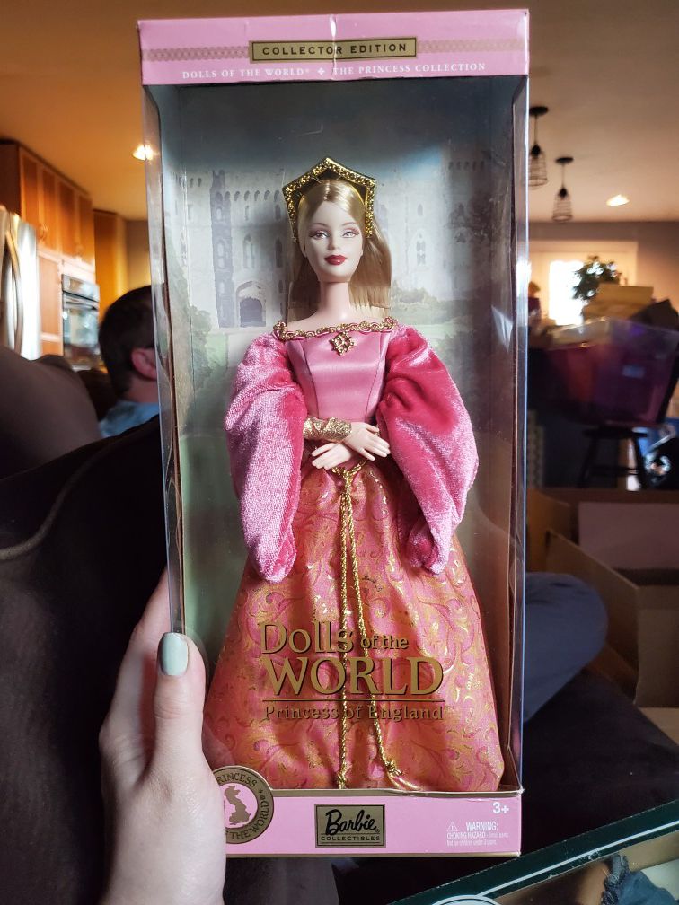 Dolls of the world, princess of england barbie