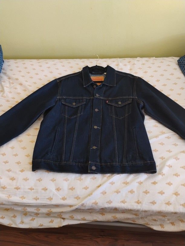 Levis Jean Jacket Size L