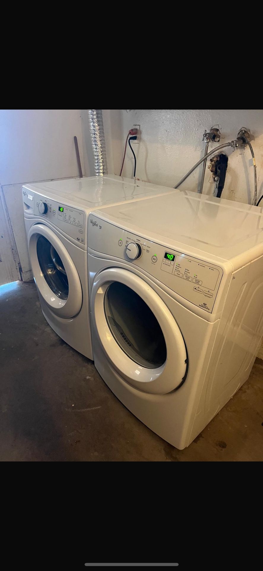 LAVADORA Y SECADORA DE GAS WHIRLPOL CONECTADAS FUCIONANDO CAPACIDAD GRANDE