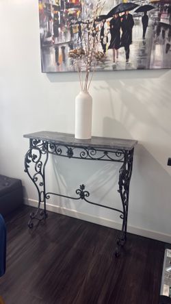 Antique table counsel