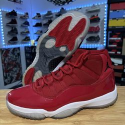 AIR JORDAN 11 RETRO “GYM RED” SIZE 11