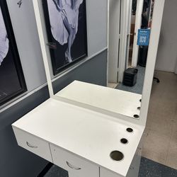 Stylist Station Or Barber 