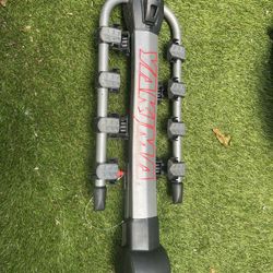 Yakima RidgeBack 4-Bike Hitch Rack
