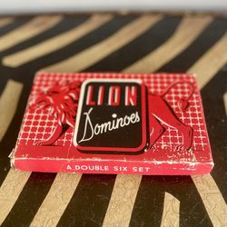 Vintage 1940's Lion Dominoes Double Six Set