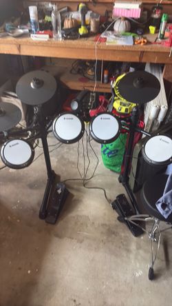 Donner  Electric Drum Set- LIKE NEW