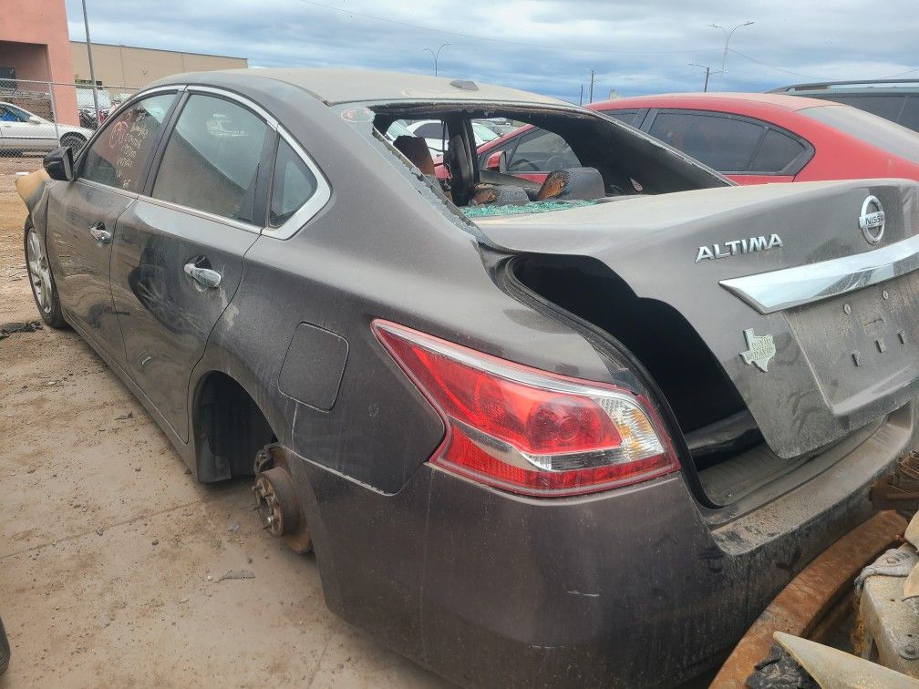 Nissan Altima Parts