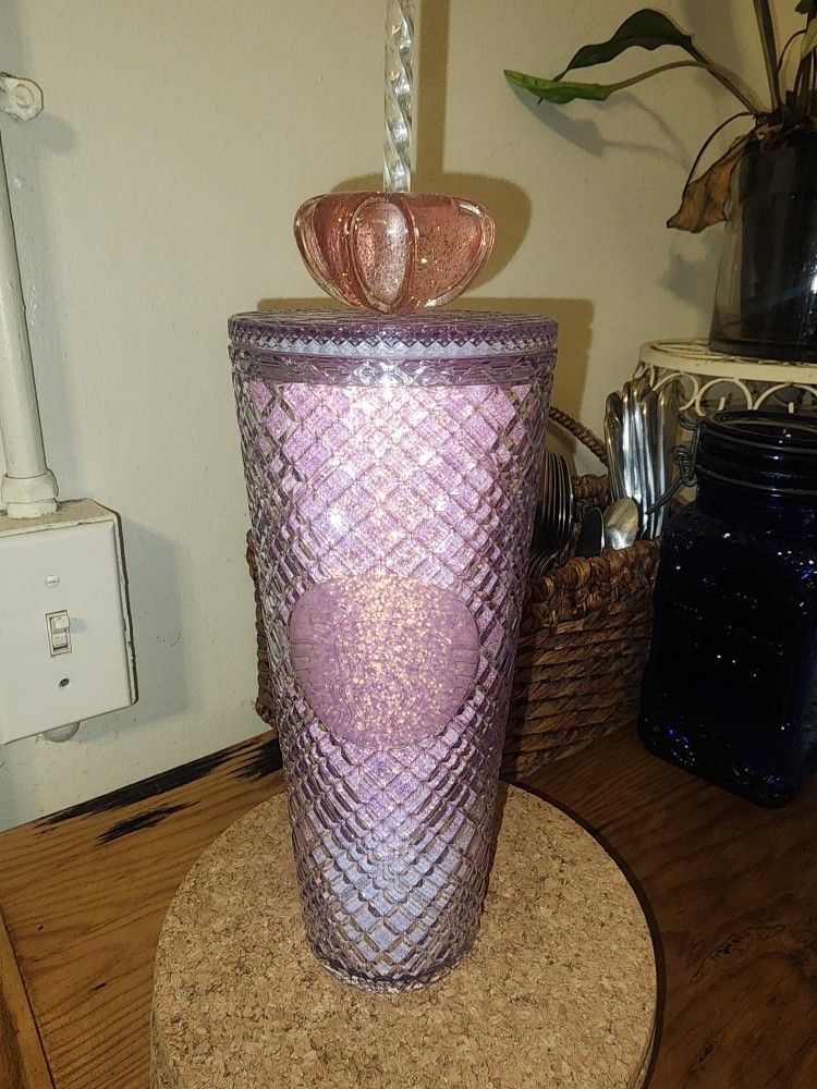 Starbucks China 2022 Valentine's Day Pink Shine crown Jeweled Cup Tumbler 24oz