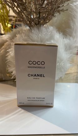 Coco Mademoiselle Channel, París