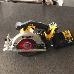 Dewalt Cordless Circular Saw