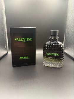Valentino Born in Roma Green Stravaganza