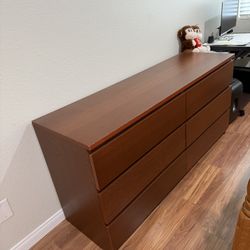 Large dresser 63” X 30.5 x 19” Pick Up At Santee