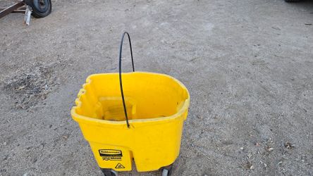 As is big yellow mop bucket